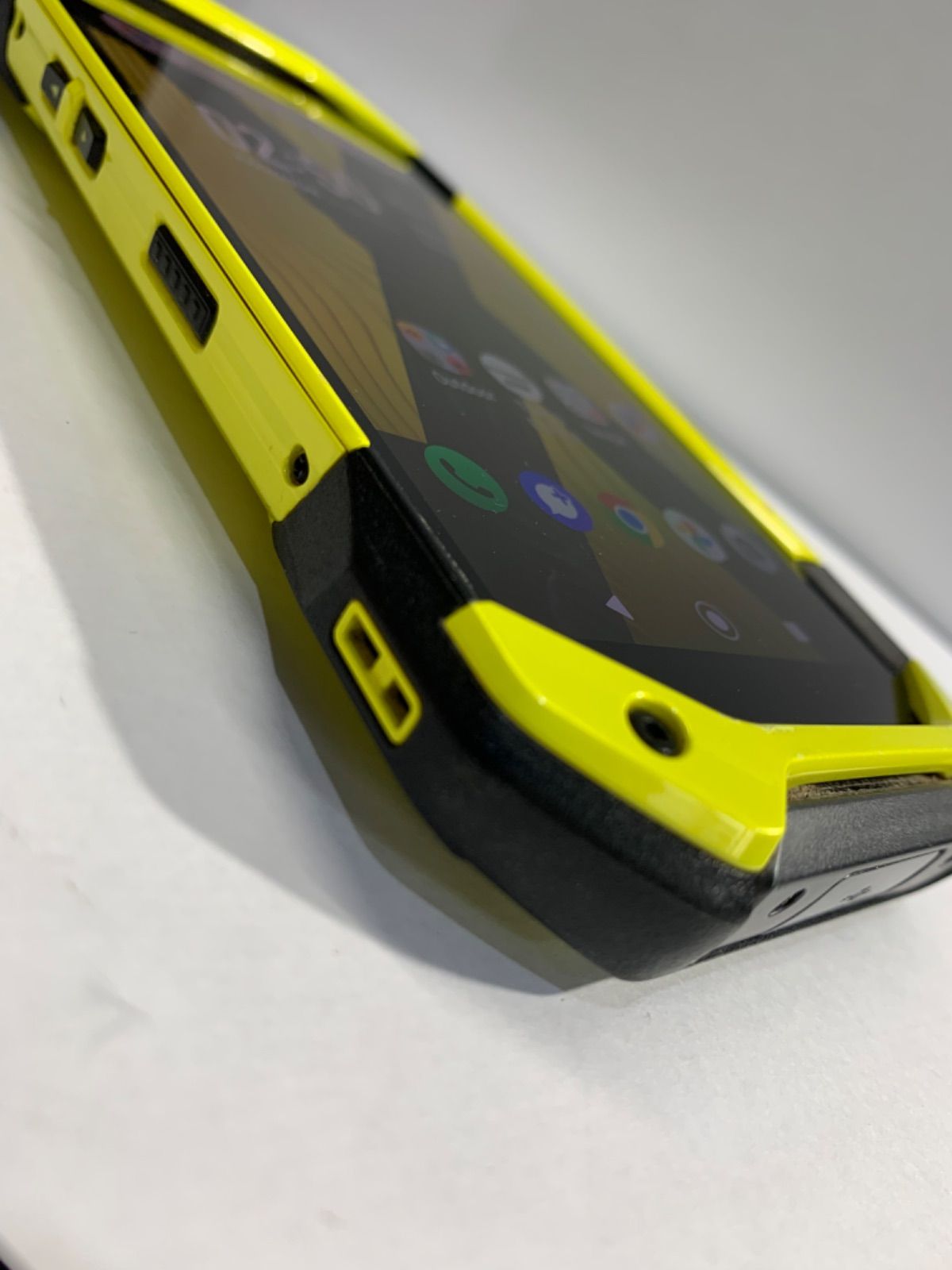 中古品】TORQUE 5G au 128GB KYG01 イエロー - メルカリ
