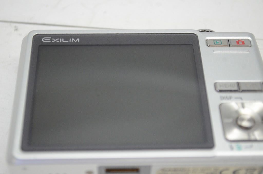  CASIO カシオ EXILIM EX Z 600 コンパクトデジタルカメラ シルバー 250926 r コンパクトデジタルカメラ デジタルカメラ