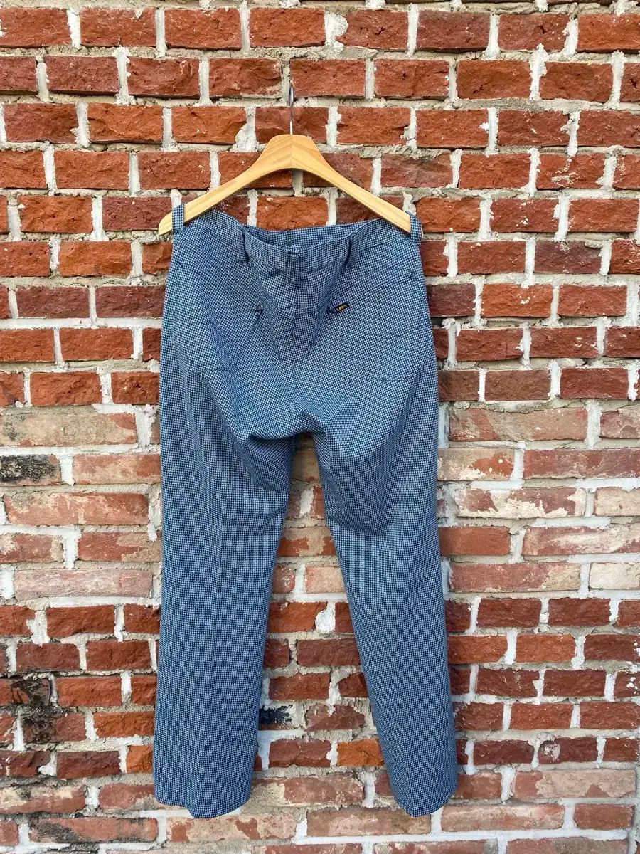 flare pants