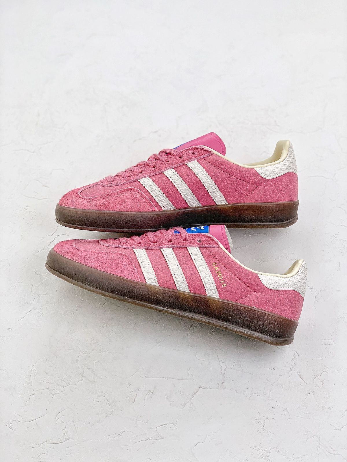 新品】adidas Originals Gazelle Indoor ピンク - メルカリ