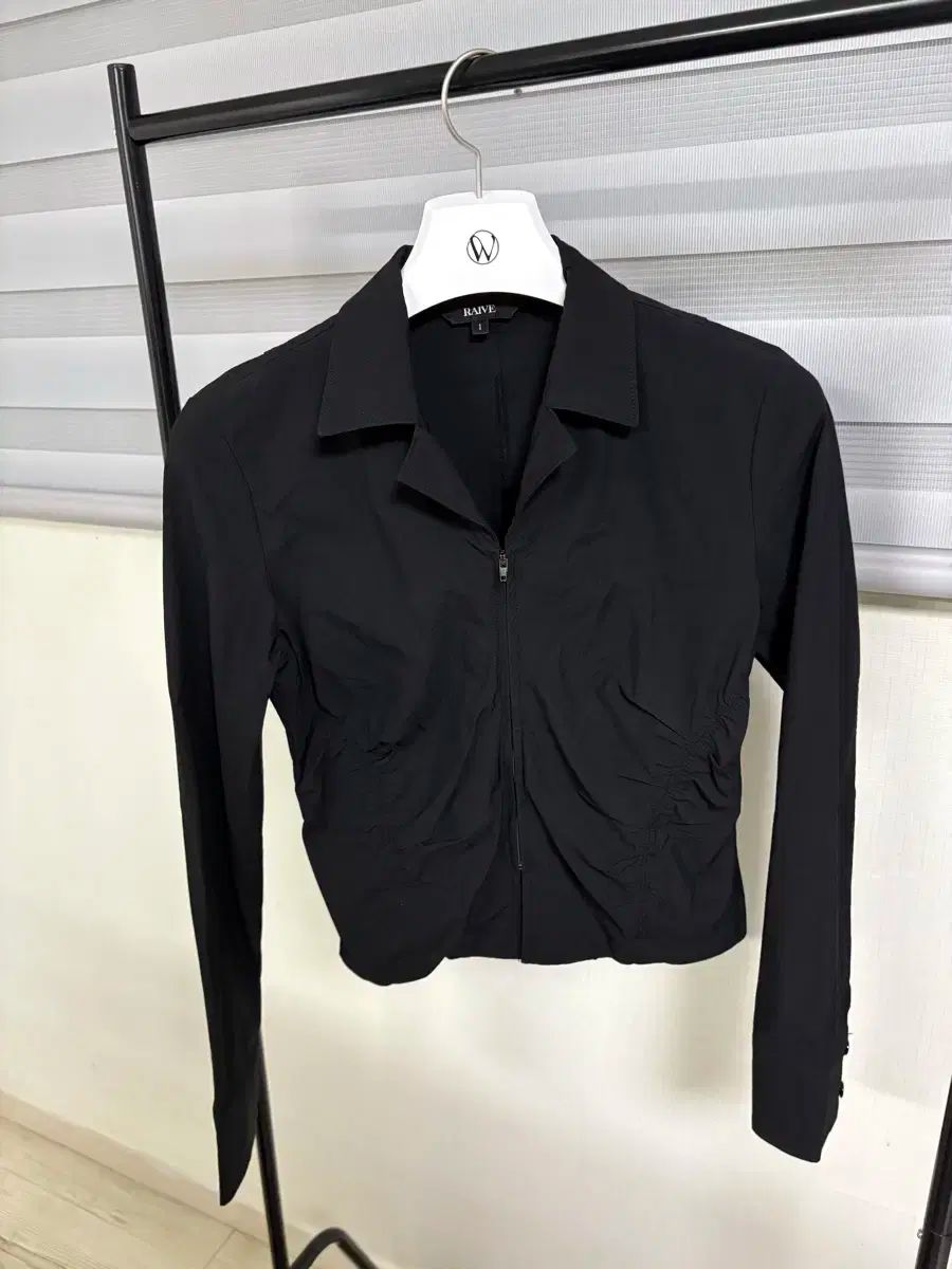 RAIVE ナイロン ジップアップ トップス