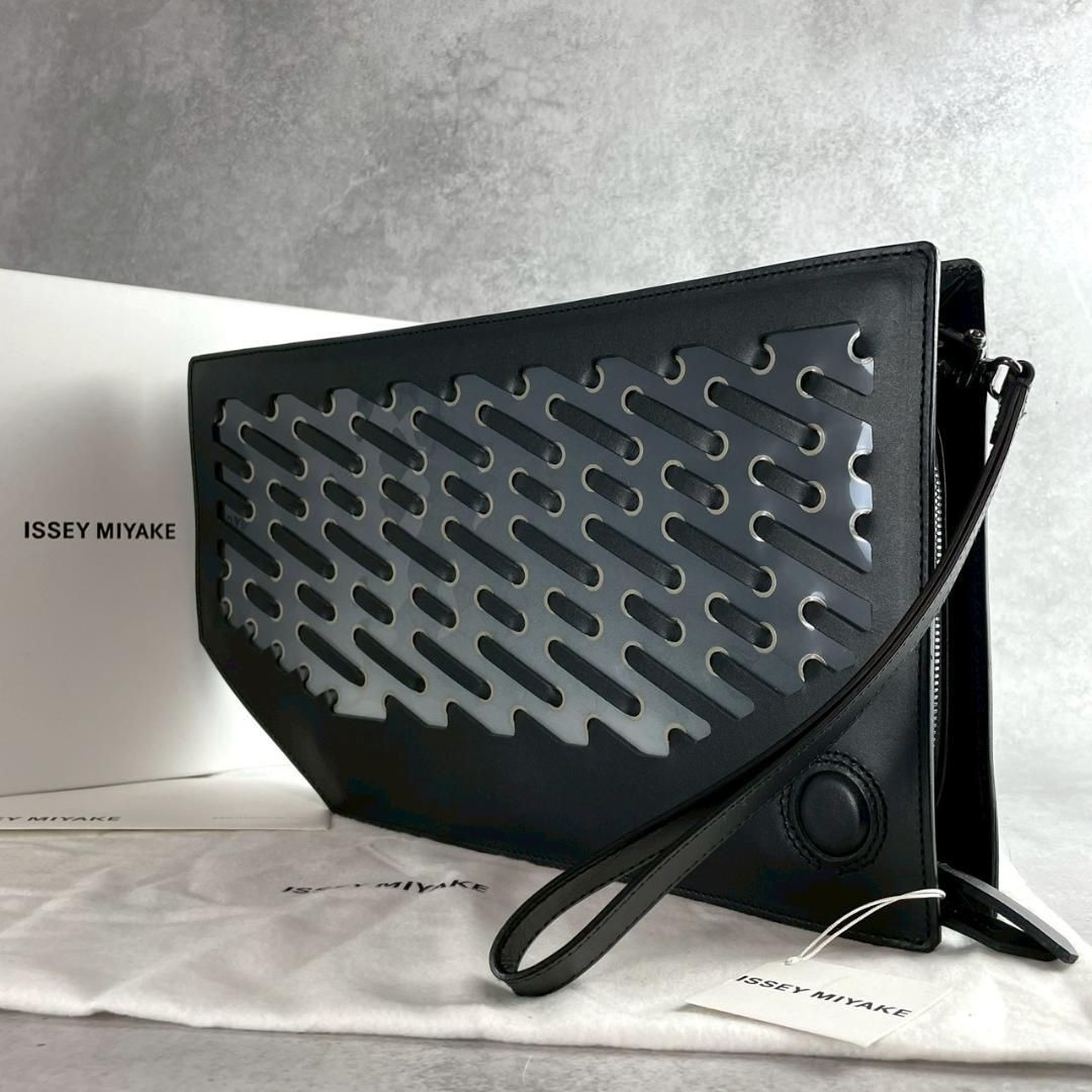 未使用✨ISSEY MIYAKE イッセイミヤケ 17SS Electronic Bag(EB) 定価13