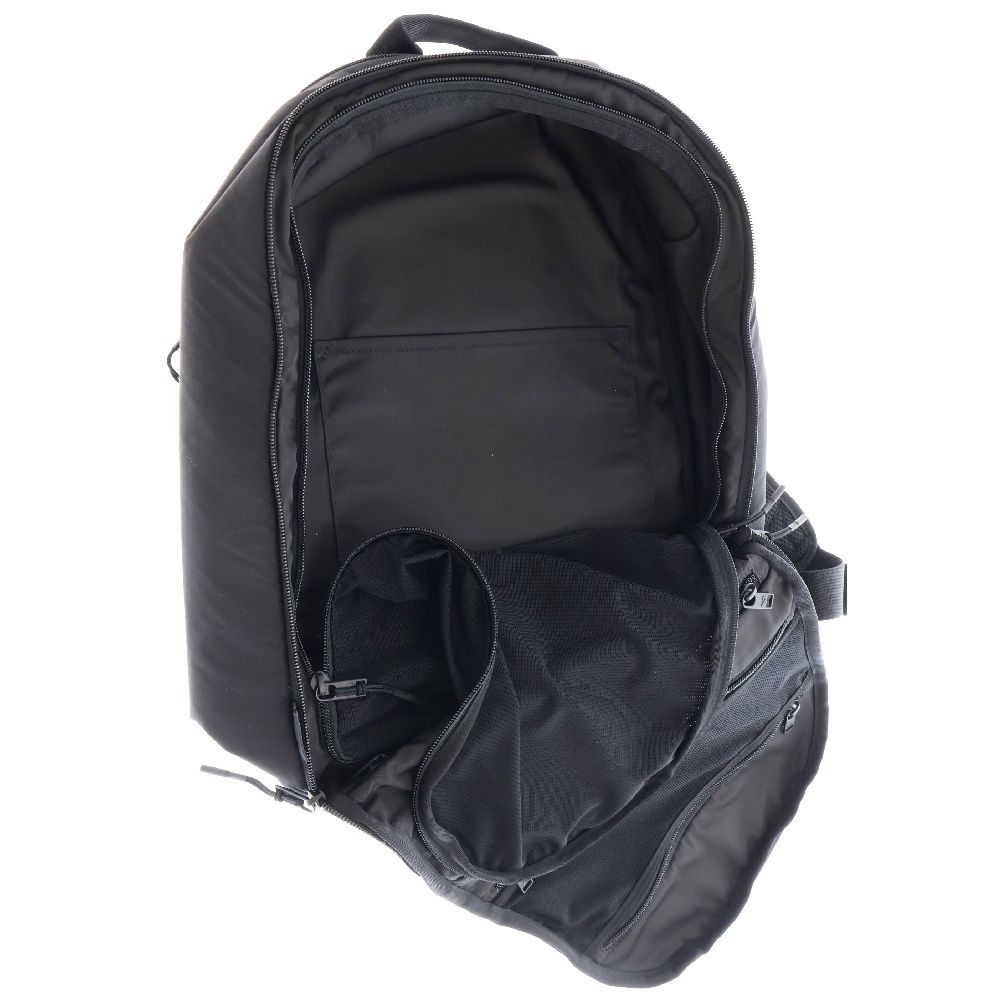 Y-3 (ワイスリー) レザーロゴパッチ ナイロンリュック ブラック A43010 