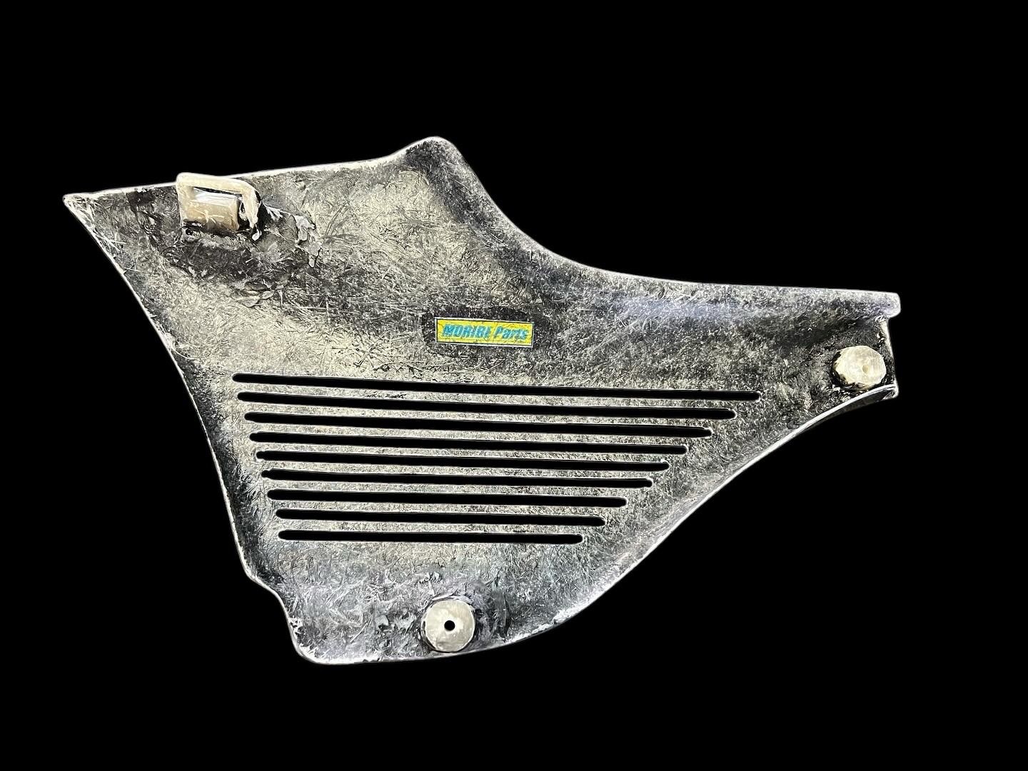 ◇◇GPZ750F アルフィンタイプ サイドカバー アルフィンカバー FRP製