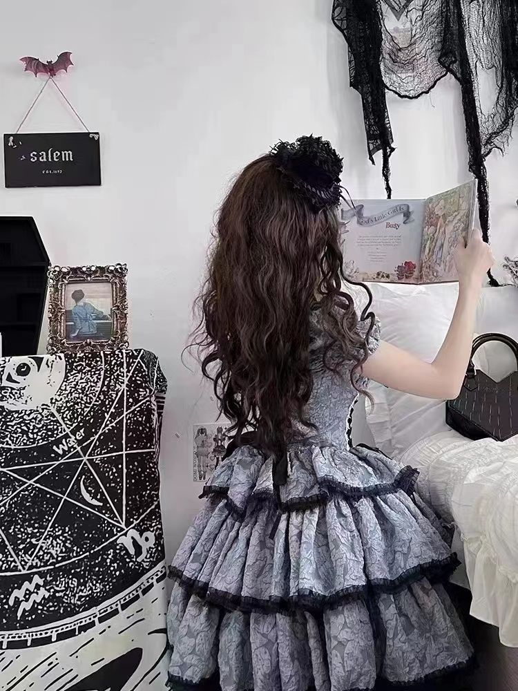 フリルリボン付き