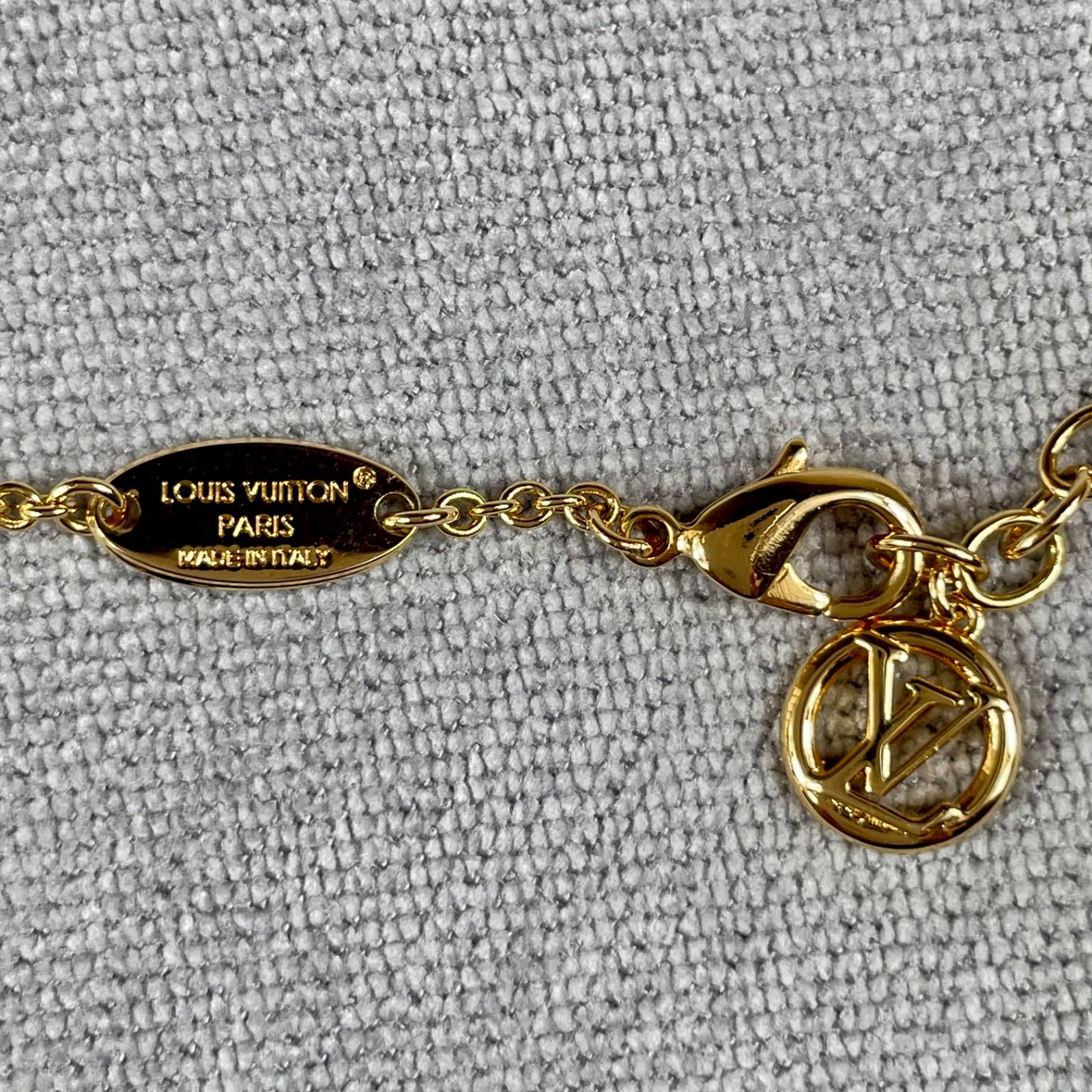 極美品✨LOUIS VUITTON ネックレス ルイザ M01610 極美品】LOUIS VUITTON ルイヴィトン ネックレス ルイザ M01610