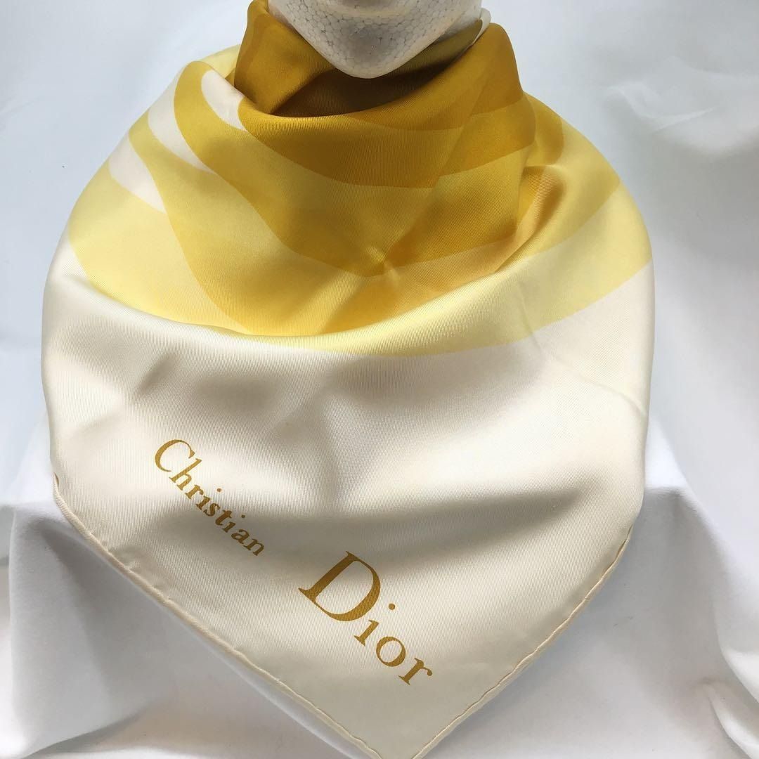 Christian Dior ディオール　ヴィンテージ　シルクスカーフ　箱付 美品！ Christian Dior ヴィンテージ シルクスカーフ クリスチャン
