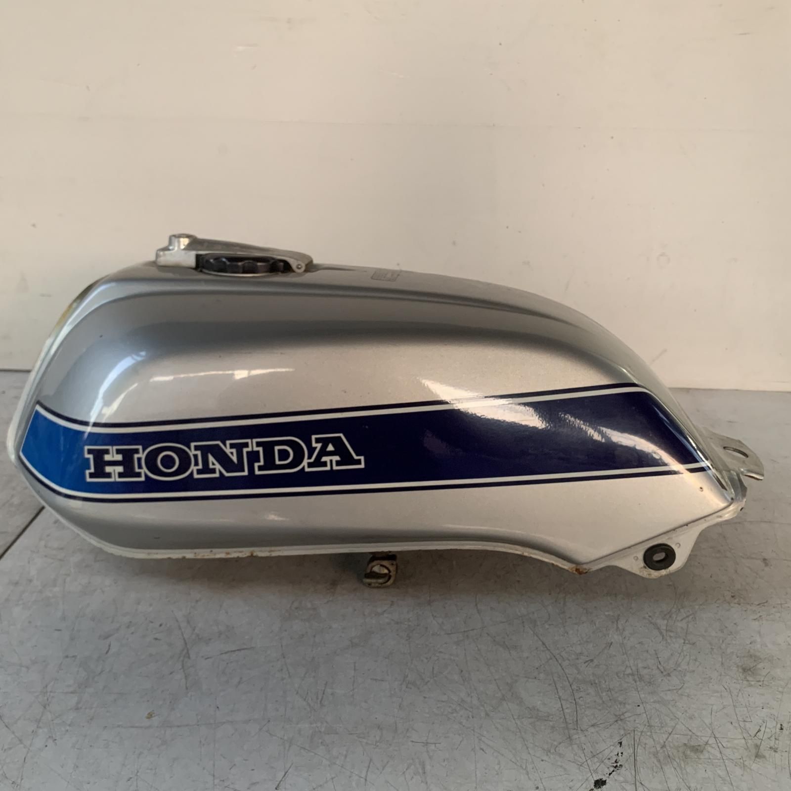 rc04 車・バイク・自転車 HONDA CB750F ガソリンタンク