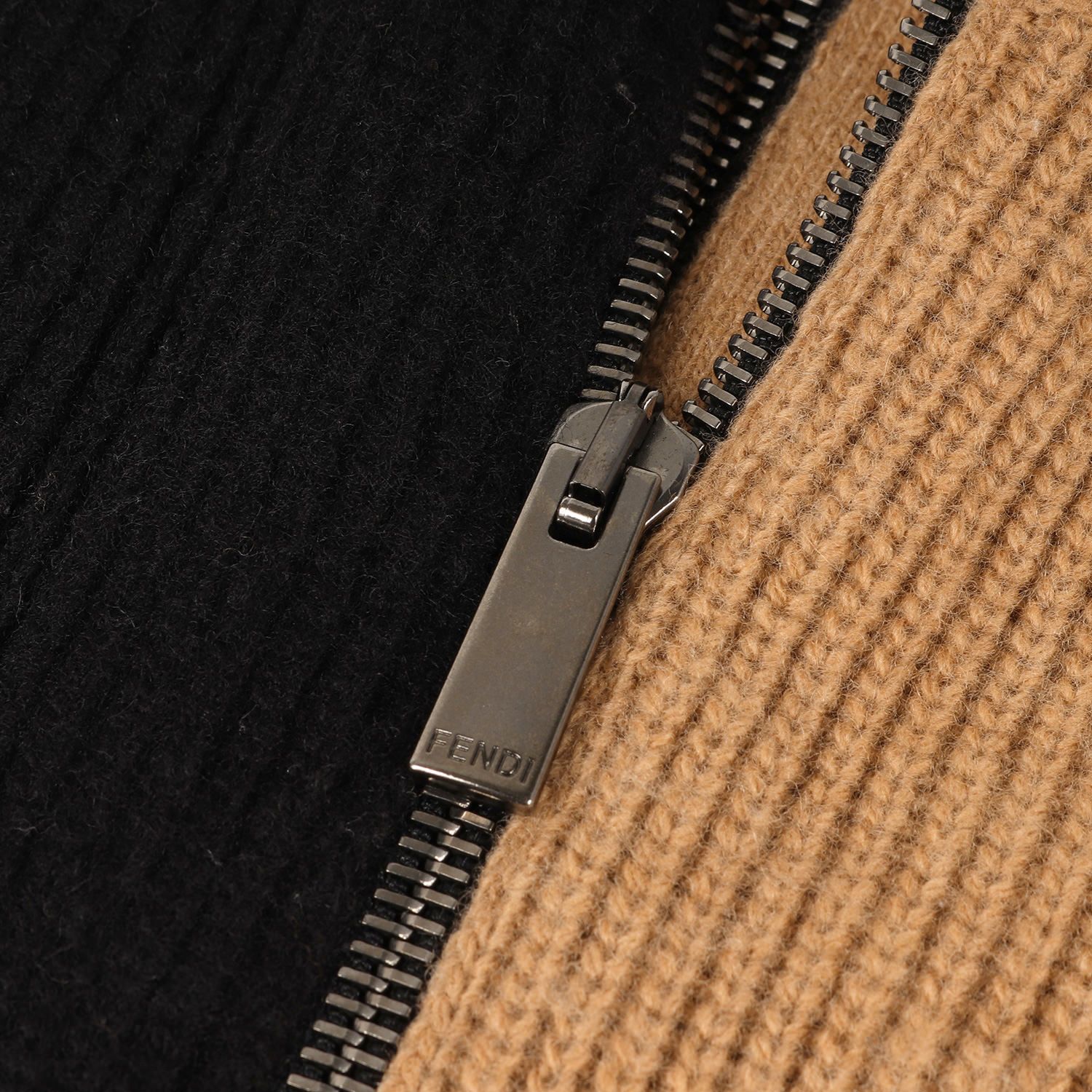 FENDI フェンディ ニット バイカラー フルジップ ニットセーター 