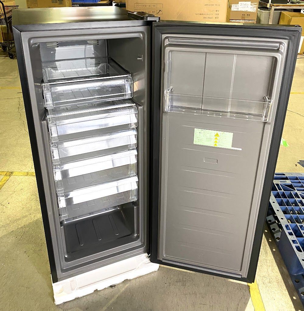 ☆動作〇☆ 冷凍庫 三ツ星貿易 MD-107FF 冷凍 ストッカー 縦型 清掃済