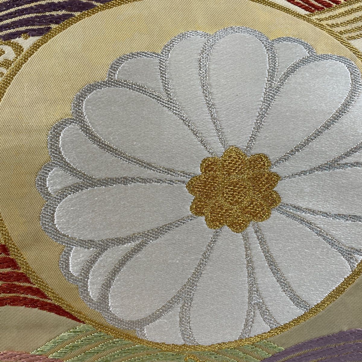 袋帯 美品 名品 鶴 草花 刺繍 金銀糸 薄小豆 六通 正絹 中古 袋帯 美品 秀品 秋草 芝 刺繍 金糸 薄小豆 六通 正絹 中古 袋帯