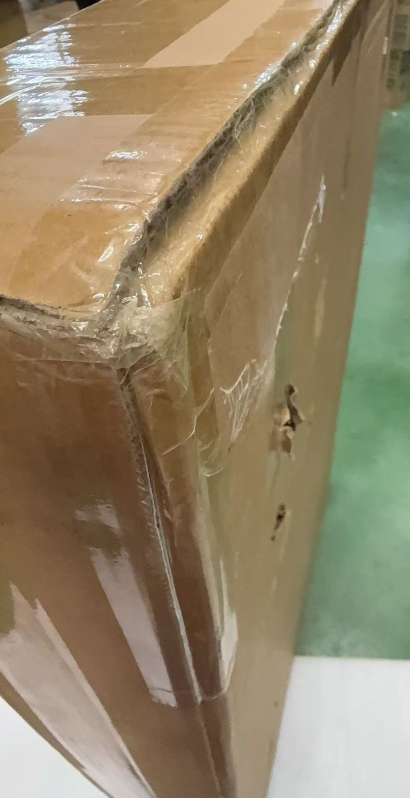 コンパクト 729397