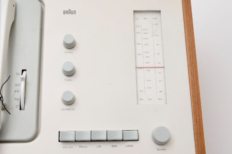 送料無料 ブラウン Braun SK5 フルレストア ディーター・ラムス 送料無料 ブラウン Braun SK5 フルレストア ディーター・ラムス