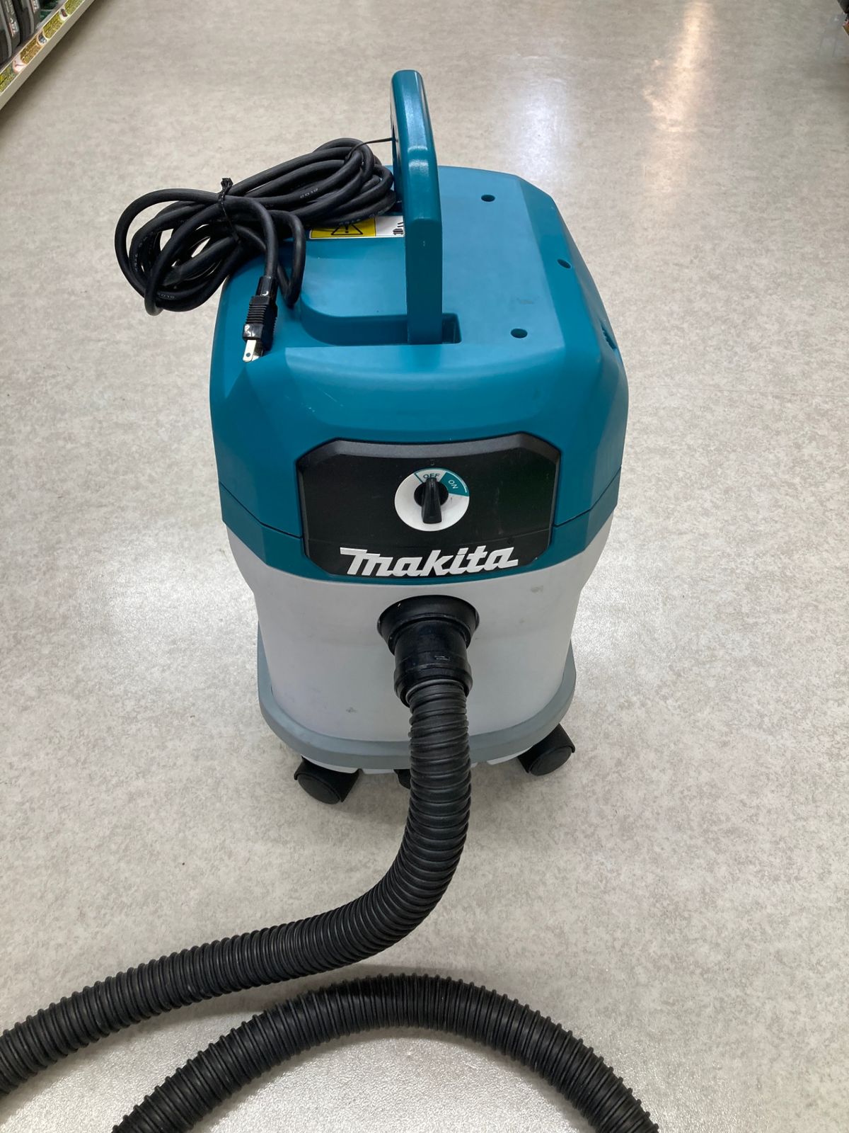 品 0921 makita マキタ 100v 乾湿両用業務用集じん機 25ℓ VC2500 IT4LAXGLITR4