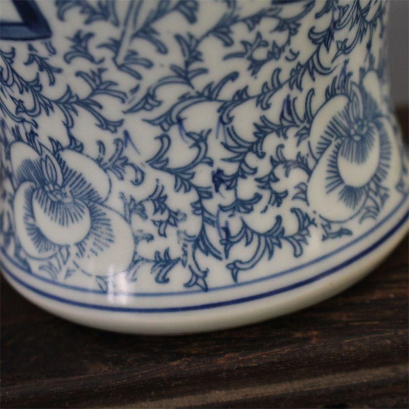 青花双喜纏枝紋将軍蓋  景徳鎮 陶磁器 装飾品 現代工芸品  美術品 置物 青花双喜纏枝紋将軍蓋 景徳鎮 陶磁器 装飾品 現代工芸品 美術品
