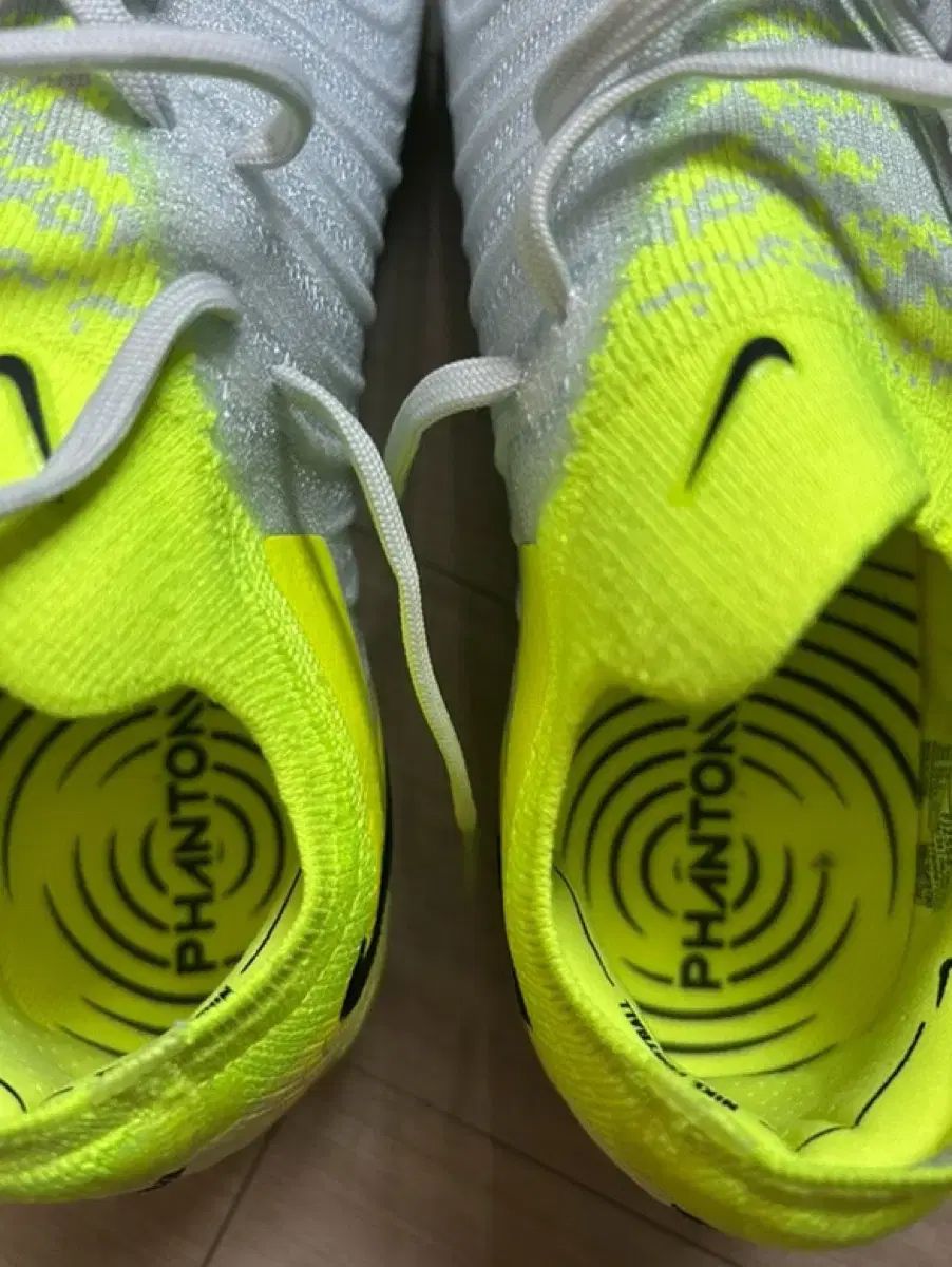 【雷市場（ポンジャン）商品韓国直送】 NIKE(ナイキ) ファントム GX II エリート AG ー PRO 270 サッカーシューズ