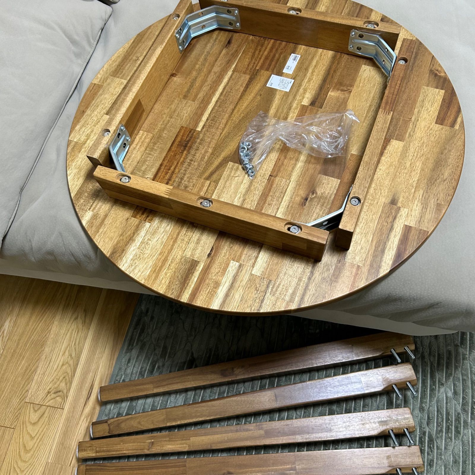 IKEA NACKANÄS ナッカンネース ダイニングテーブル 丸テーブル 80cmアカシア無垢材 ラウンドテーブル MARWIL-DEMENAGEMENTS_CH