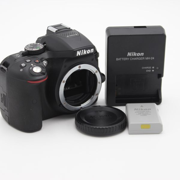ショット数1249回 ほぼ Nikon デジタル一眼レフカメラ D5300 ブラック 2400万画素 3.2型液晶 D5300BK ♯37001