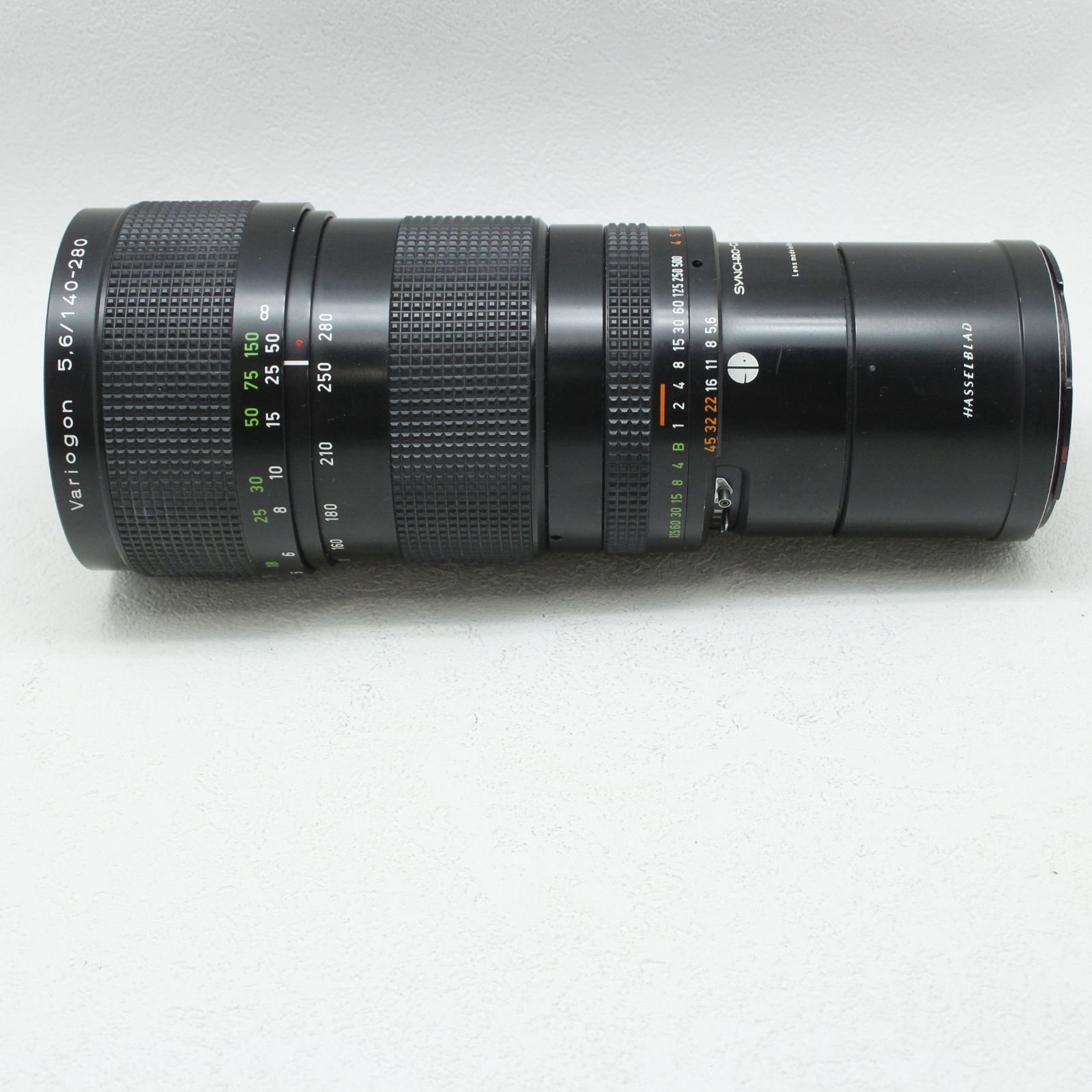 □ HASSELBLAD