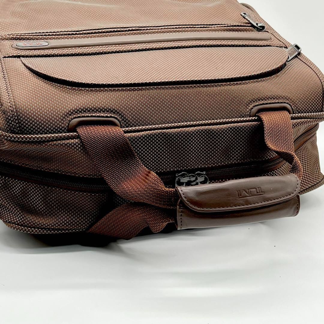 ✨️廃盤✨️美品✨️TUMI Alpha トラベルバッグ ビジネスバッグ 茶色  