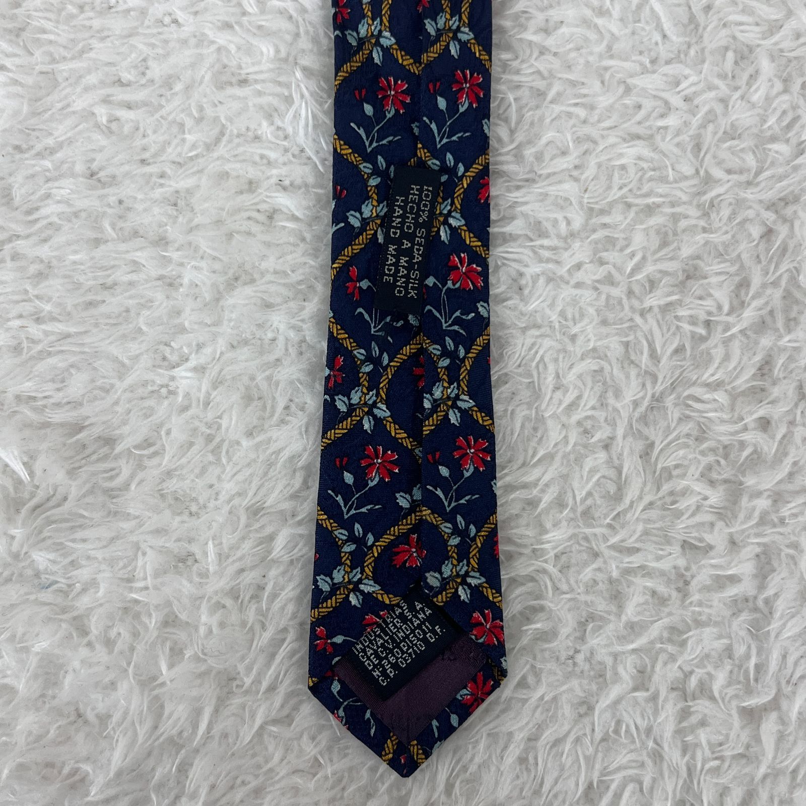 【極美品】クリスチャンディオール　ブランドネクタイ　シルク　フランス製　総柄 中古 クリスチャンディオール ネクタイ シルク