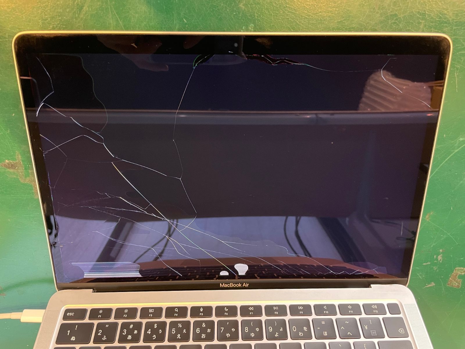 MacBook Air M1 13インチ A2337 シルバー ジャンク 上半身のみ 液晶