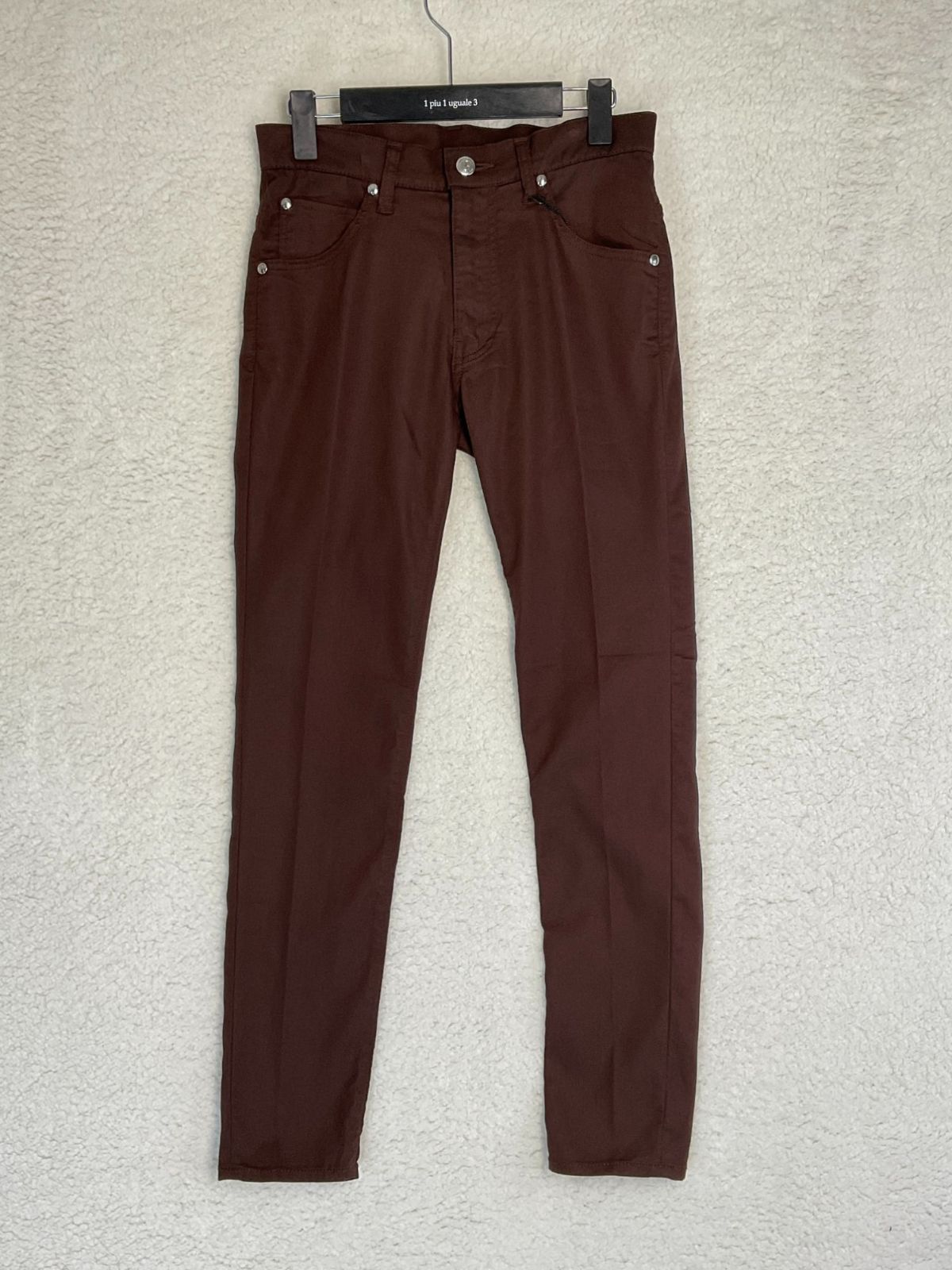 1piu1uguale3 ウノピゥウノウグァーレトレ 5 ブラウン 9 TAPERED CHINO 9テーパードチノパンツ
