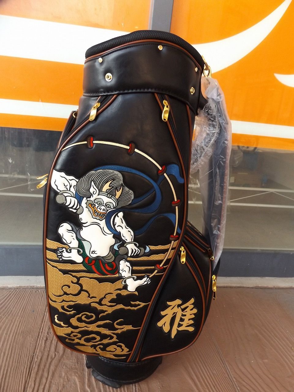 風神雷神 キャディバッグ JAPANモデル 9型 4.5kg 刺繍 ブラック ゴルフバッグ