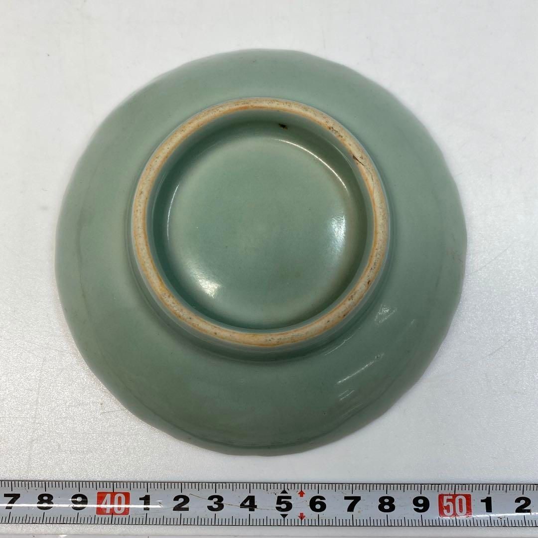 江戸時代 鍋島青磁 中皿 直径約13㎝ 東里6-0615① - メルカリ