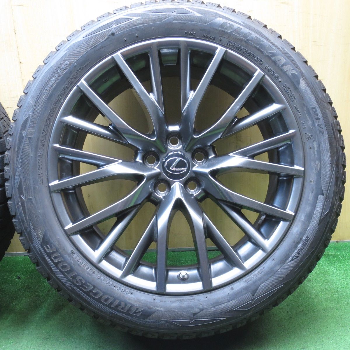 センサー付！キレイ☆レクサス RX Fスポーツ 純正 235/55R20 