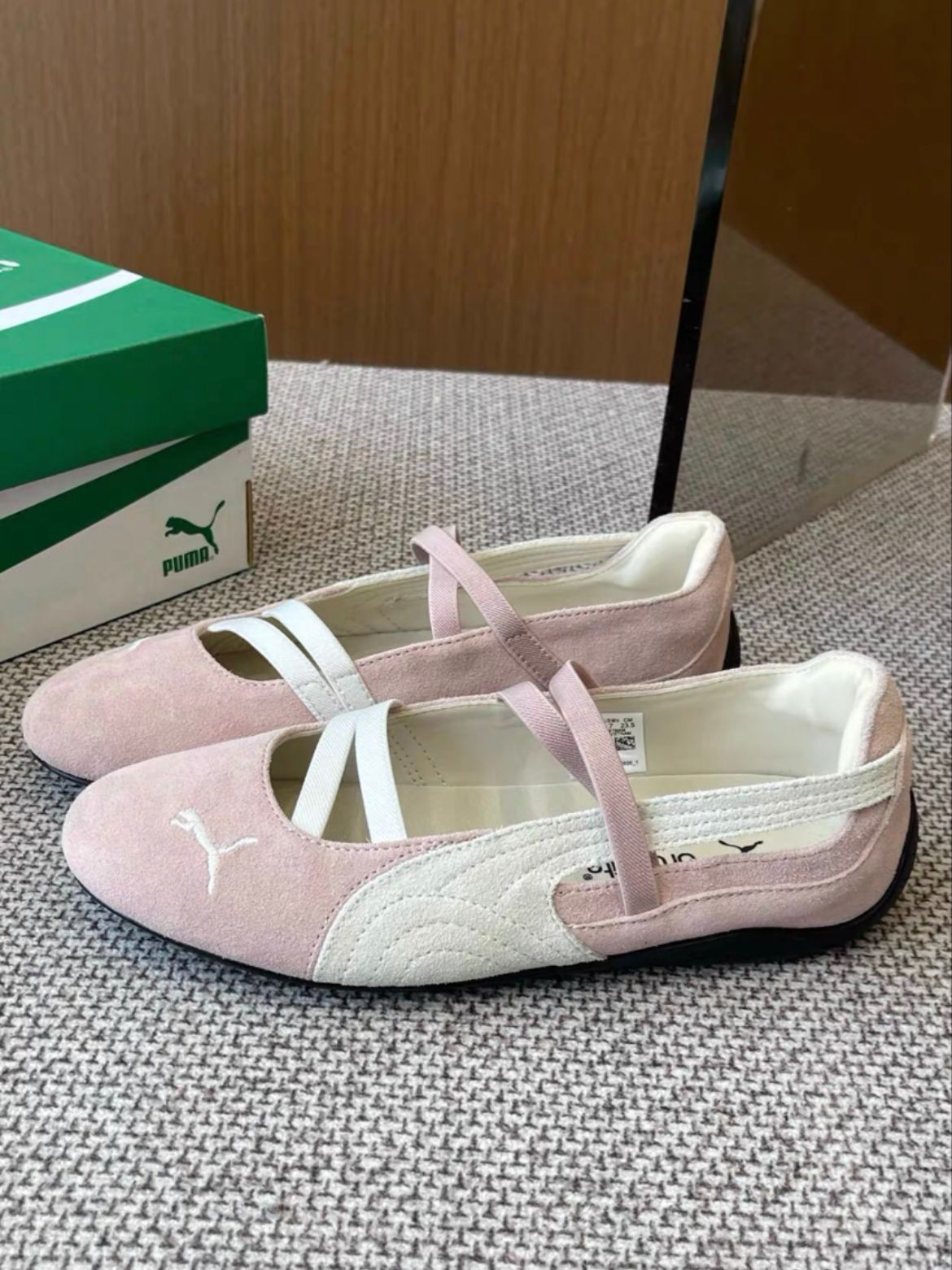 新品未使用 PUMA スピードキャット バレエシューズ ピンク