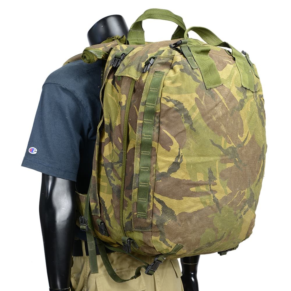 イギリス軍 放出品 カムフラージュネット DPM 偽装網 2 x 2.5 m セール