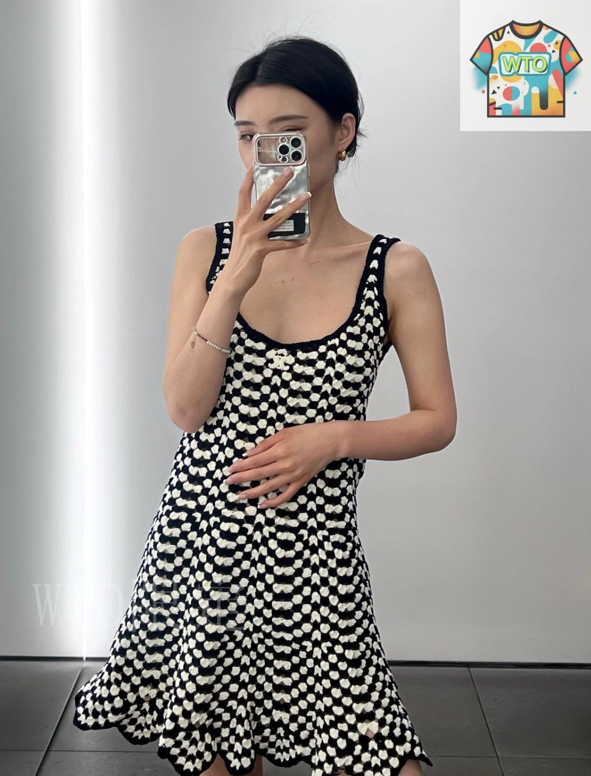 今日 CELINE Checkerboard Openwork Knit Vest チェッカーボード空き地ニットベスト-2