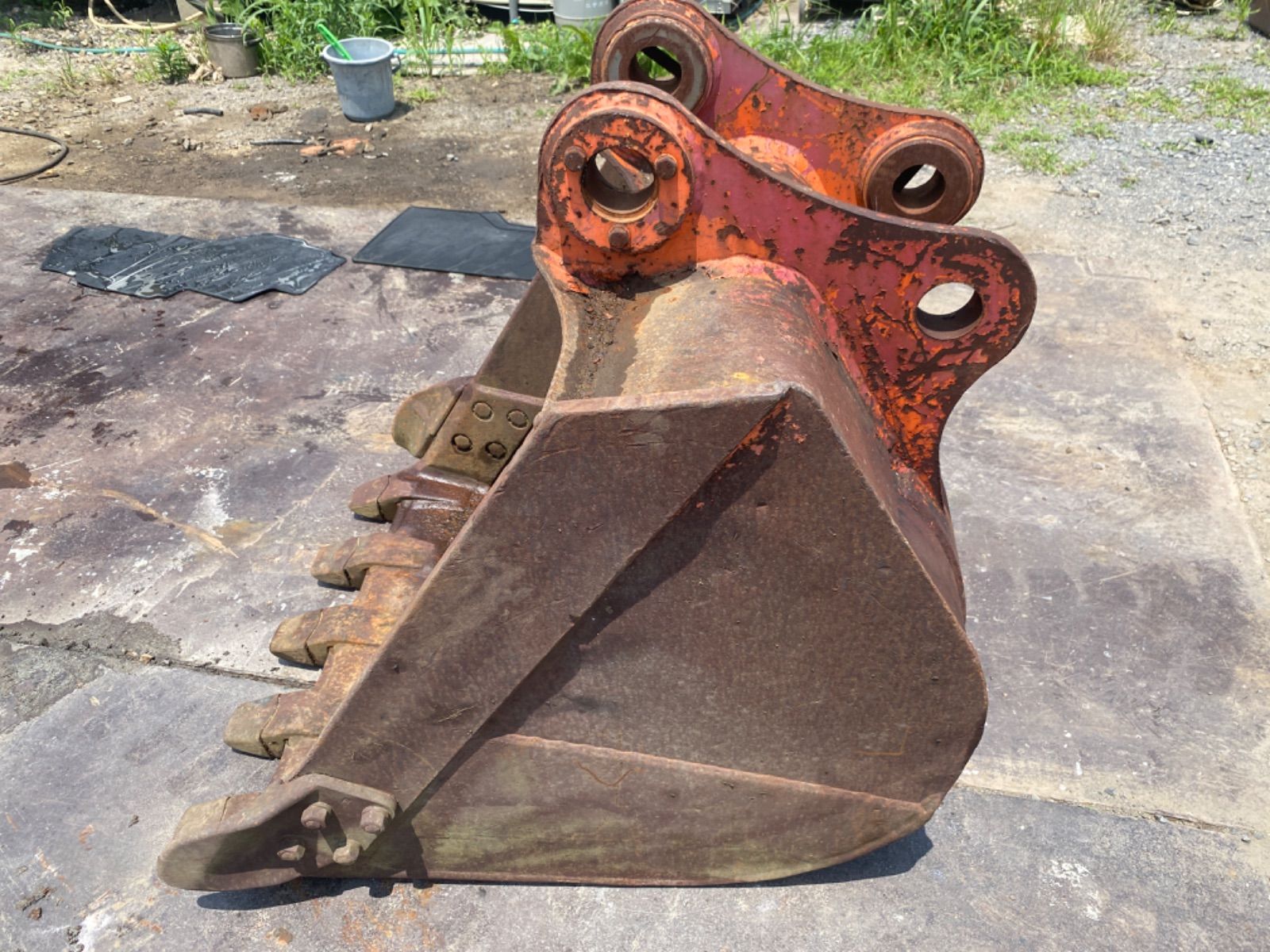 0.45クラス 中古バケット アタッチメント ユンボ ピン径65mm 幅880mm