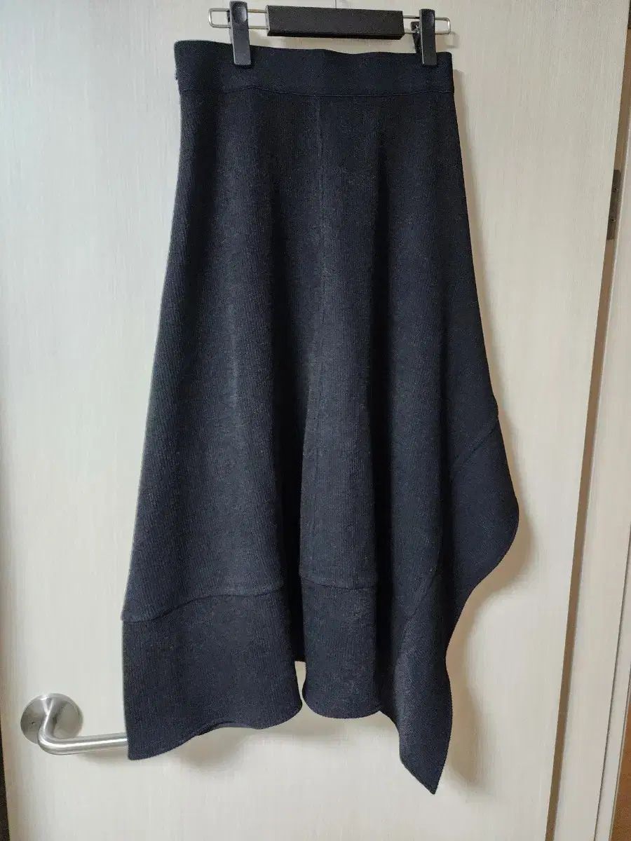 システム SYSTEM The HANDSOME ISTJ VENDING MACHINE Ver. アシンメトリー スカート 22年