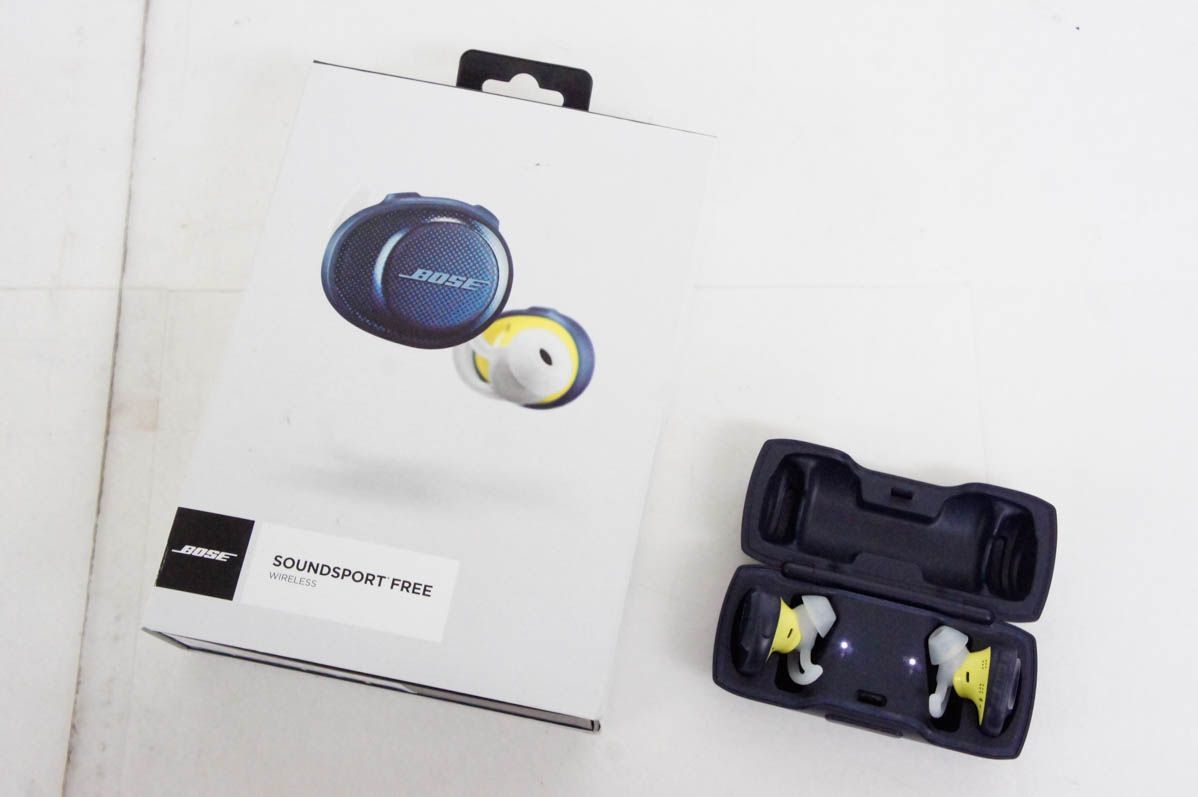 【中古】BOSEボーズ SoundSport Free wireless headphones 完全ワイヤレスイヤホン