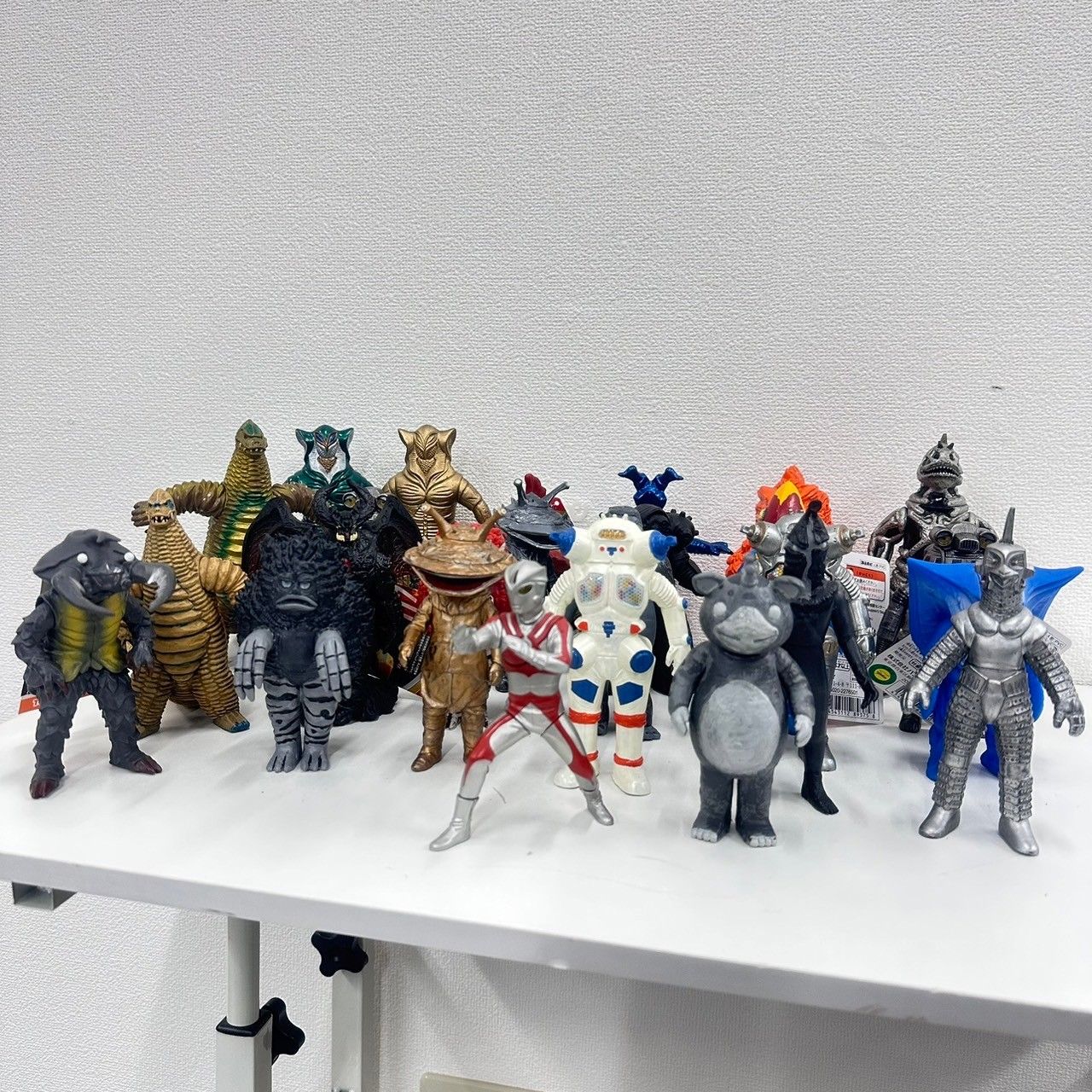 【 コンバージモーション ウルトラマン 】15体セット コンバージモーション ウルトラマン 】15体セット CONVERGE MOTION