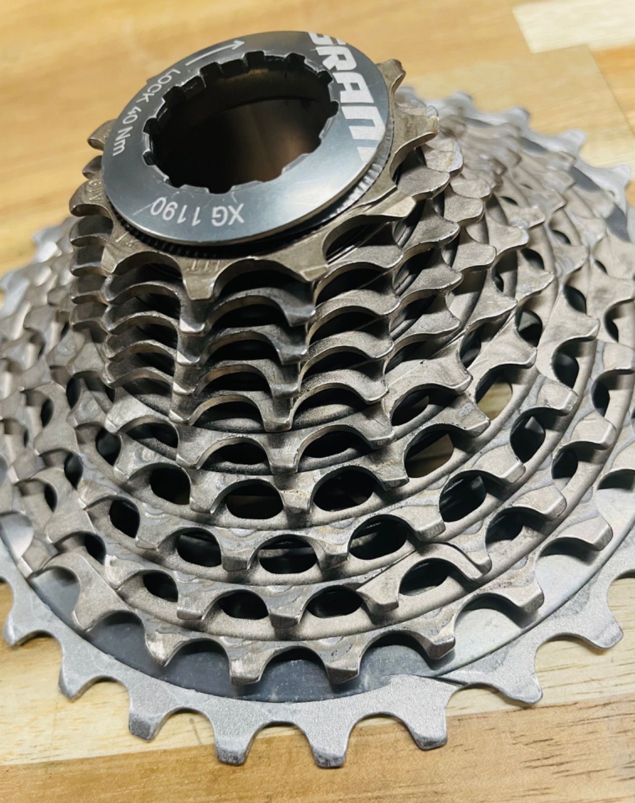 スラム（SRAM）レッド　スプロケット自転車