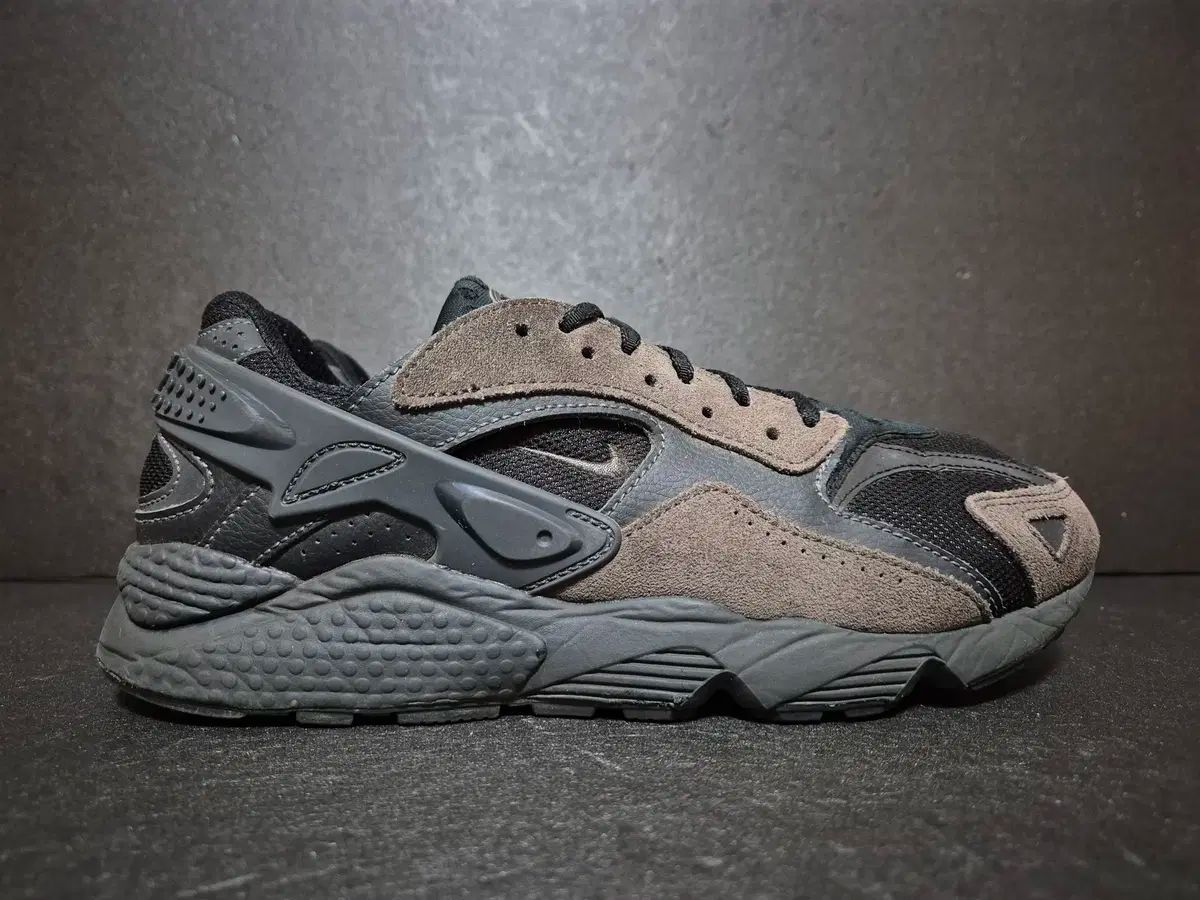 NIKE(ナイキ) エア ハラチ ランナー 265