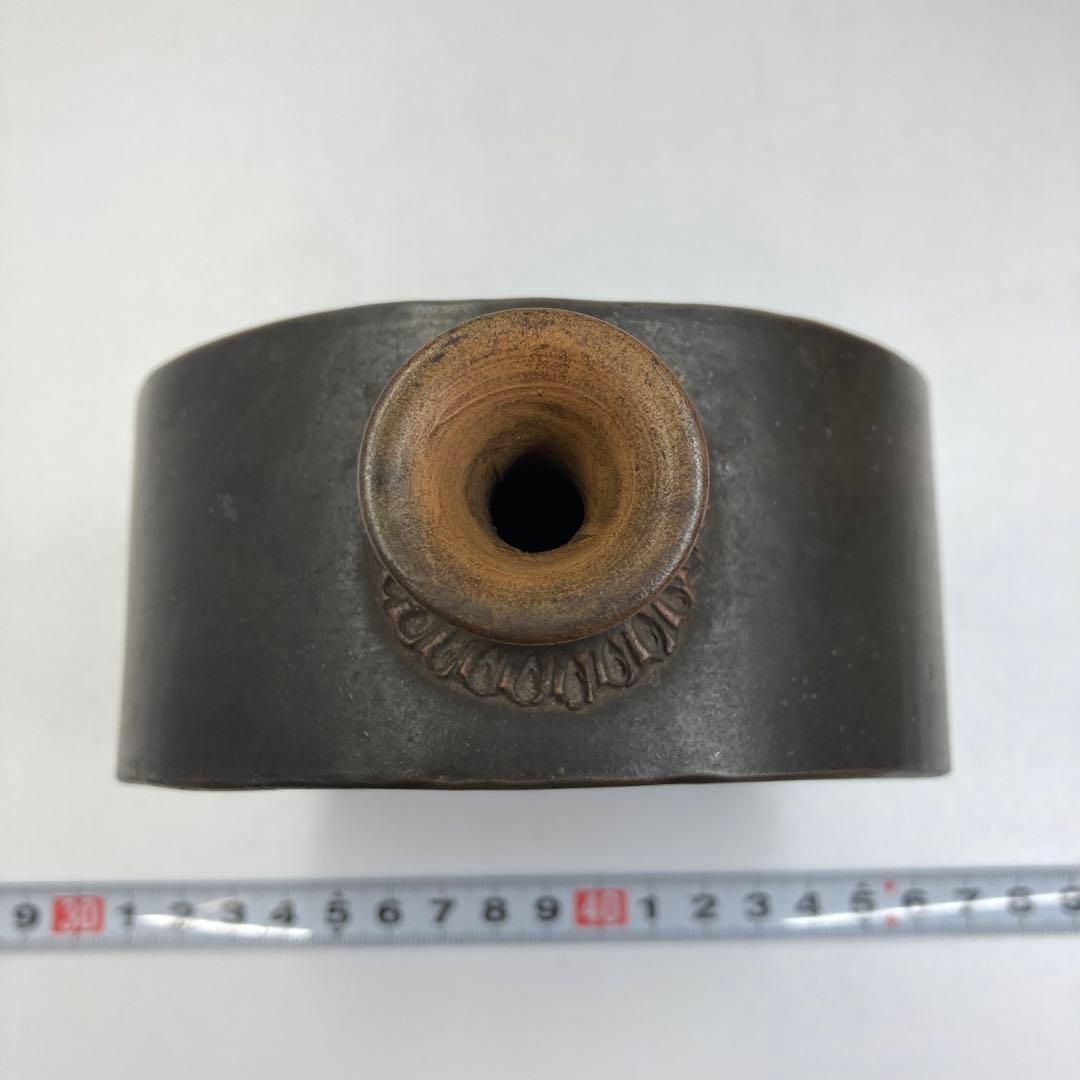 古備前　扁壺　木箱付　高さ14㎝　東Y5-0626②トヒサ 古備前 扁壺 木箱付 高さ14㎝ 東Y5-0626②トヒサ - メルカリ