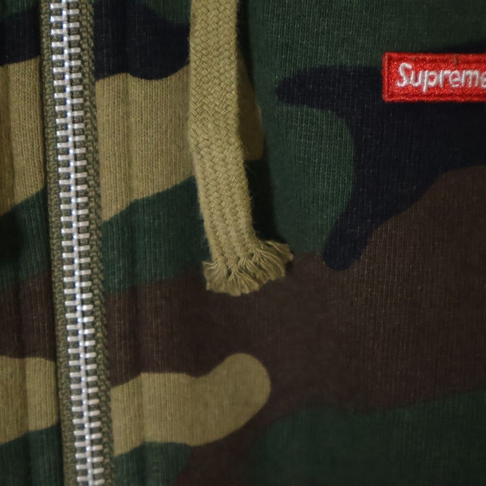 SUPREME (シュプリーム) 24AW Small Box Zip Up Hooded Sweatshirt SUPREME (シュプリーム) 24AW Small Box Zip Up Hooded Sweatshirt