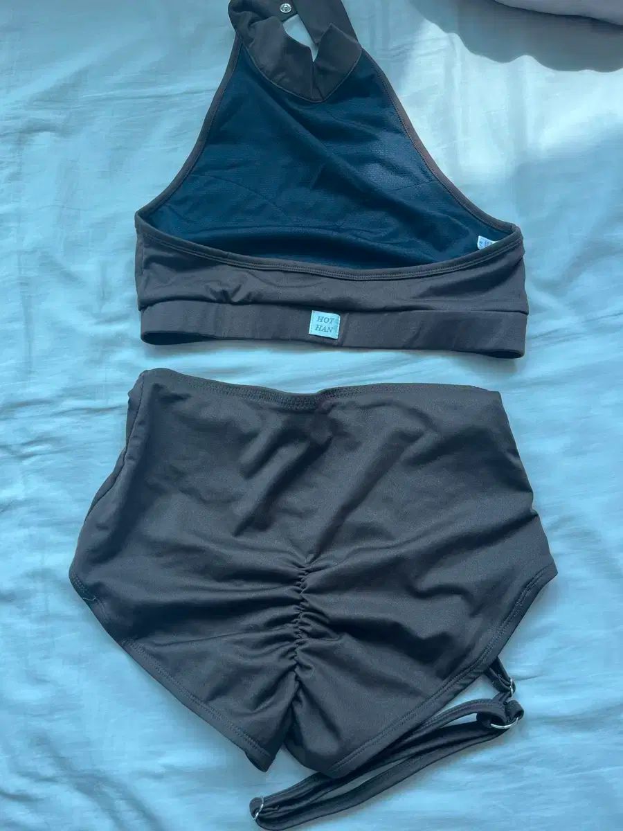 HOT HAN 韓国ポールダンス衣装 上下セット Mサイズ HOT HAN 韓国ポールダンス衣装 上下セット Mサイズ HOT HAN 韓国ポール