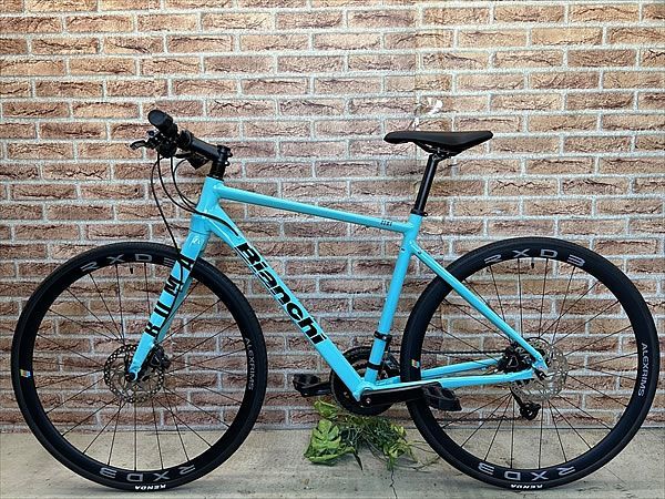 Bianchi ローマ2 サイズ43　手渡し限定 BIANCHI(ビアンキ) ROMA(ローマ) 2 クロスバイク マット