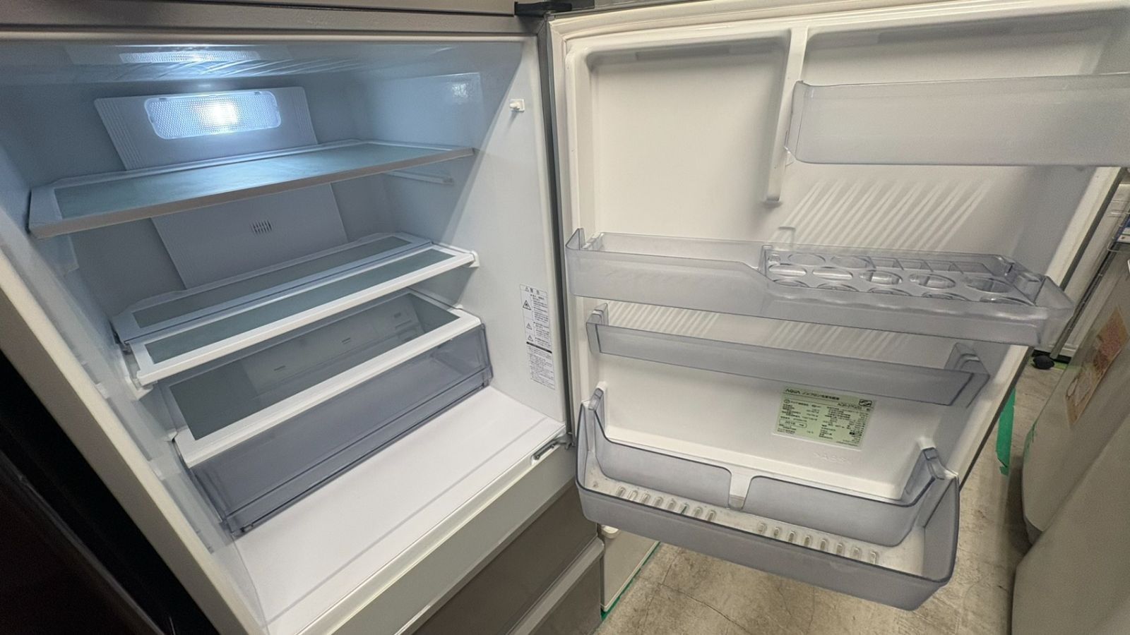 AQUA 冷蔵庫 272L 2018年製 AQR-27G S