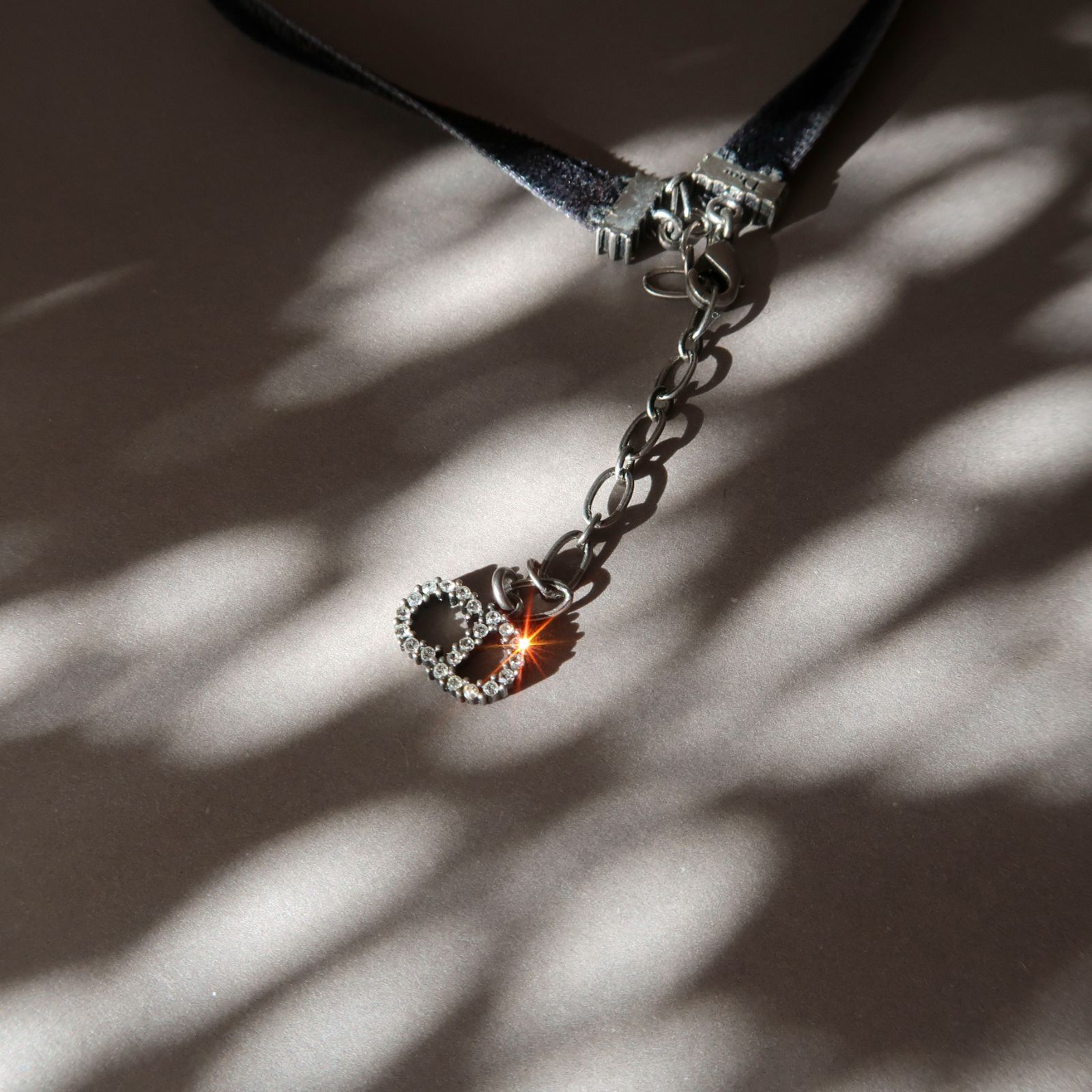 正規品 Christian Dior/ディオール ロゴ ラインストーン