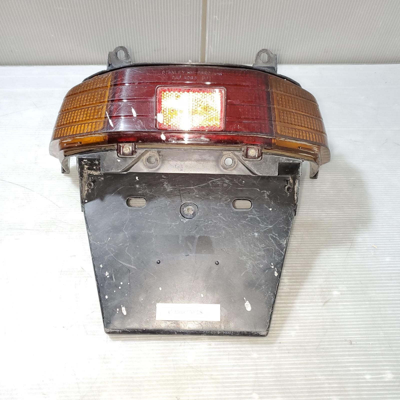 リードSS　AF10　テールランプ