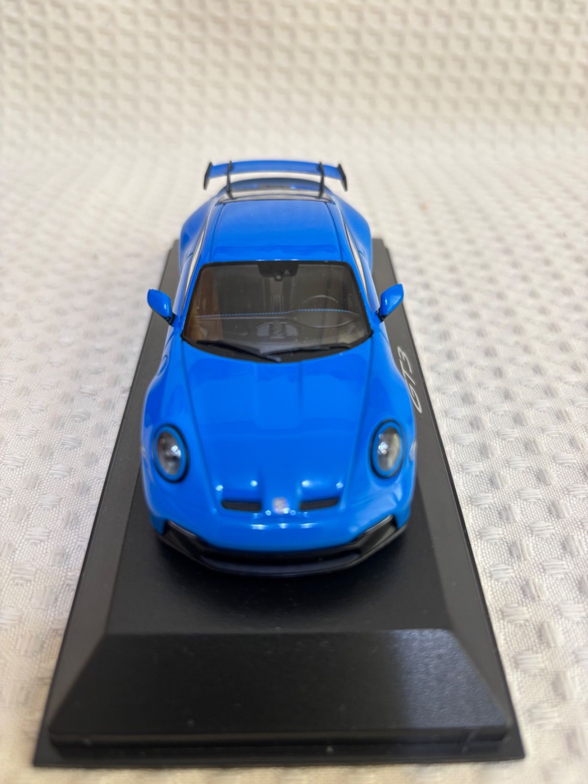 ミニチャンプス製 1/43スケール ポルシェ 911 (992) GT3 2021