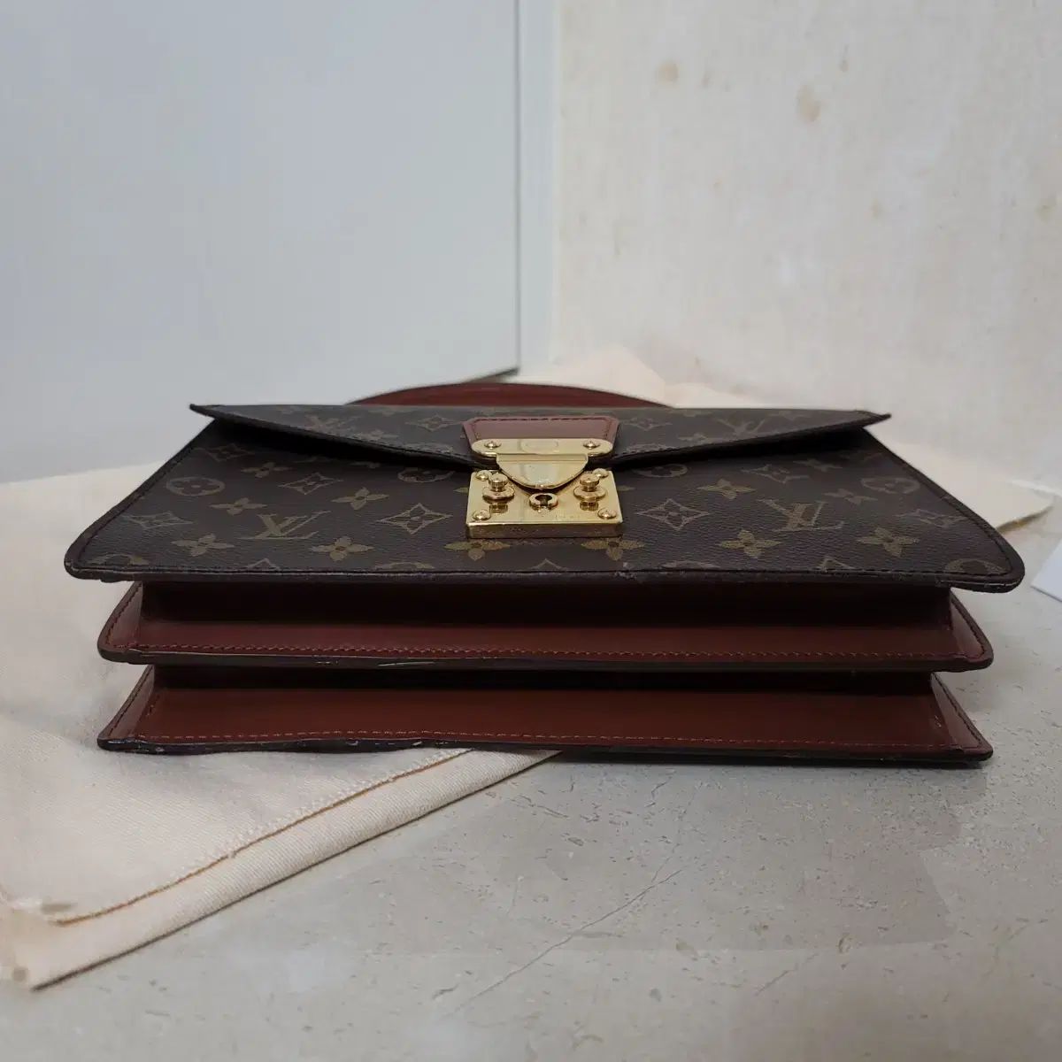 Louis Vuitton(ルイヴィトン) モノグラム コンコルド - メルカリ