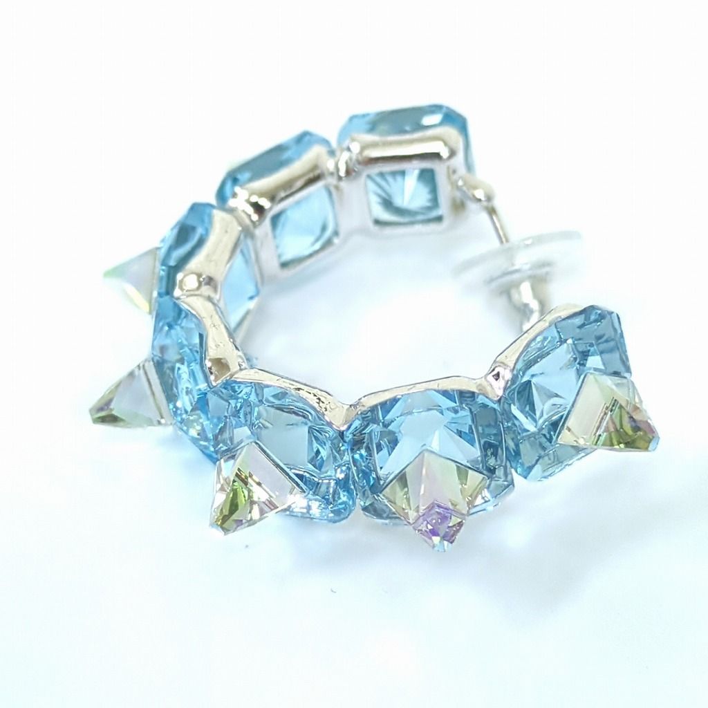 Swarovski コレクション Ortyx ピアス Chroma スタッド