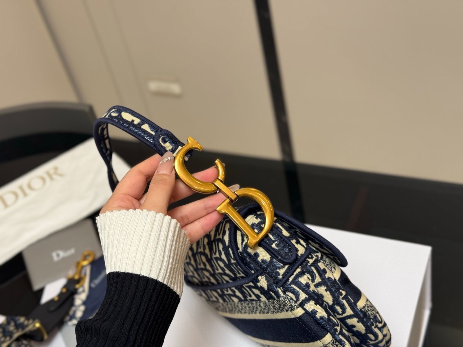 今日特価】Dior オールドフラワー サドルバッグ（大サイズ